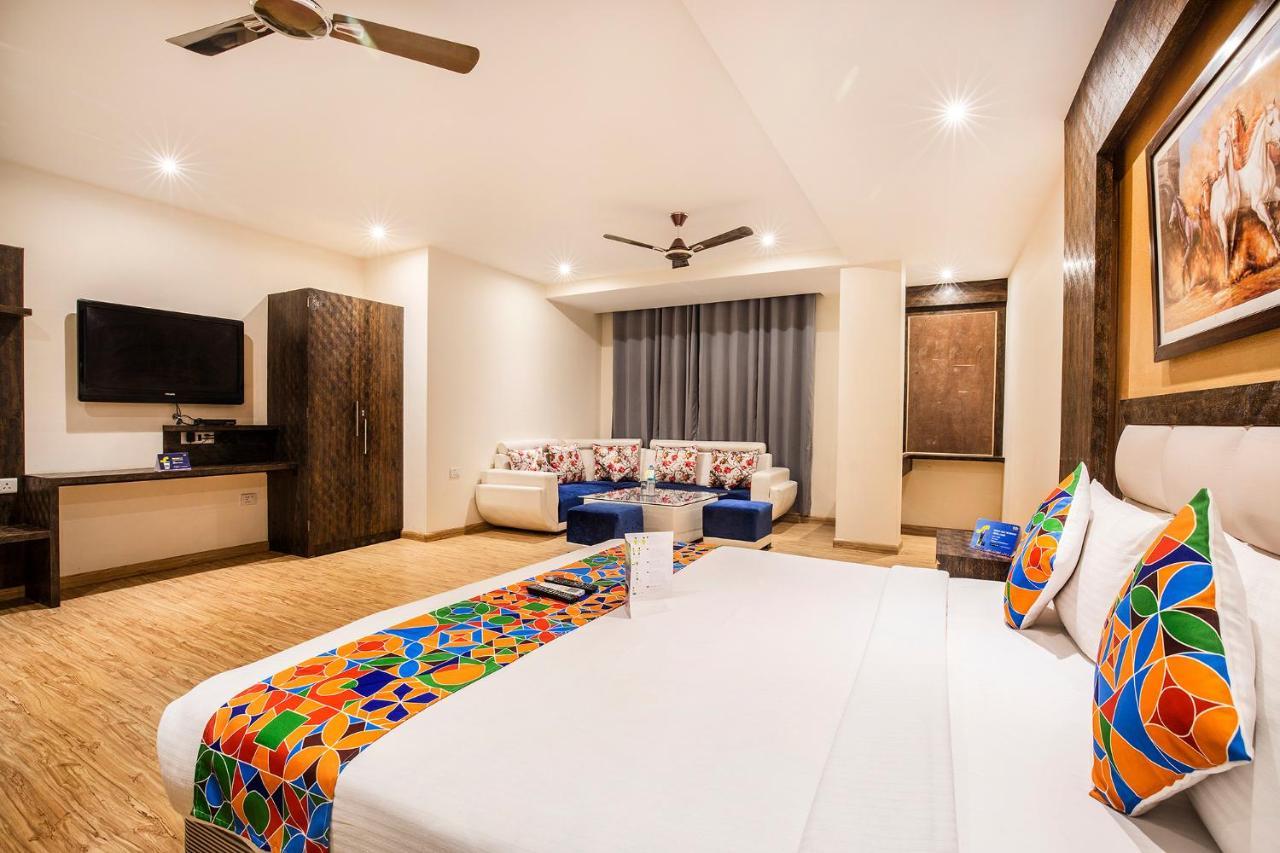 Fabhotel Shoba Estate Delhi Airport New Delhi Buitenkant foto