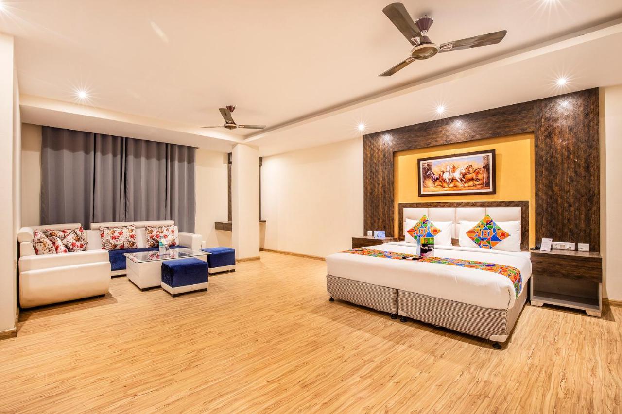 Fabhotel Shoba Estate Delhi Airport New Delhi Buitenkant foto