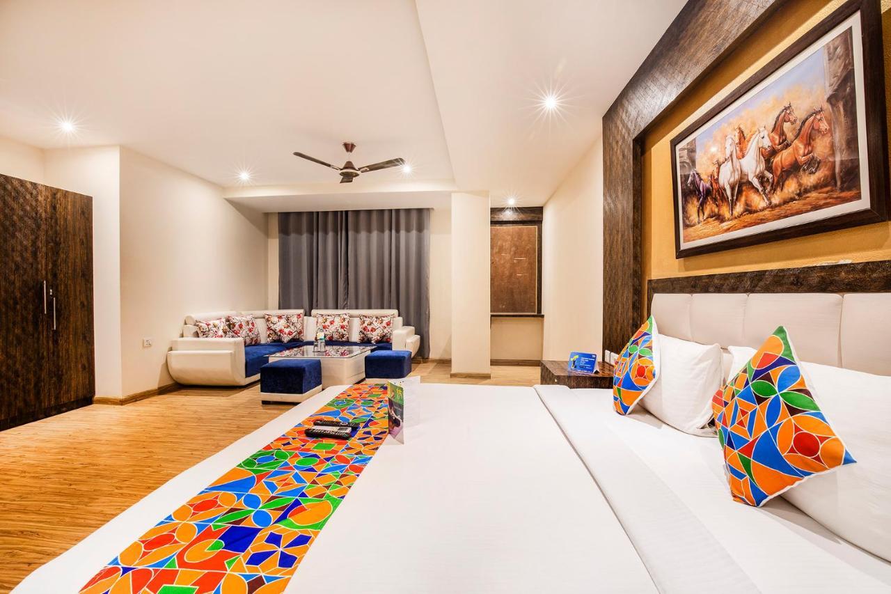 Fabhotel Shoba Estate Delhi Airport New Delhi Buitenkant foto